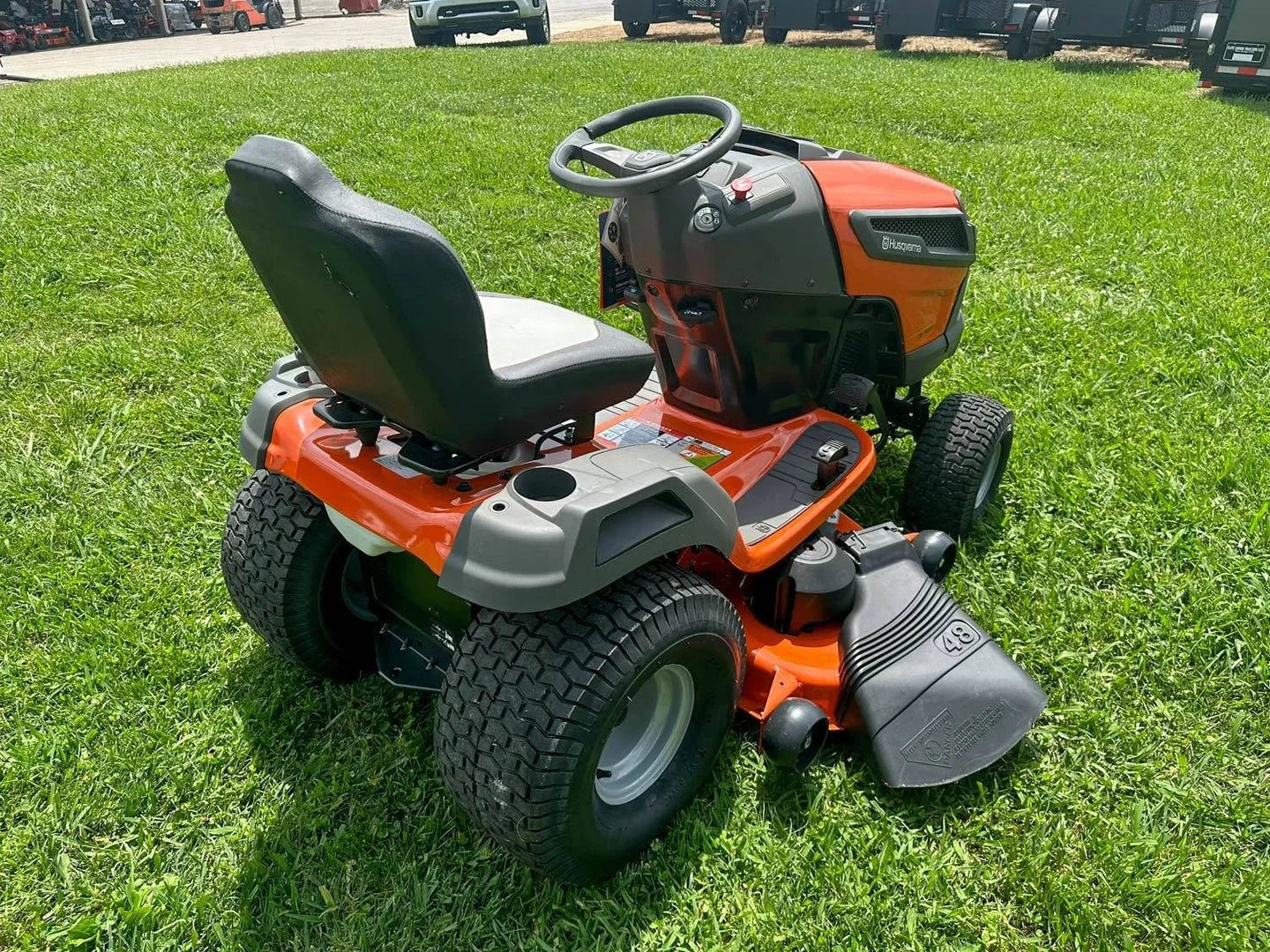 Husqvarna TS 148XK 48" Lawns Tractors 24HP KOH (Scratch and Dent)