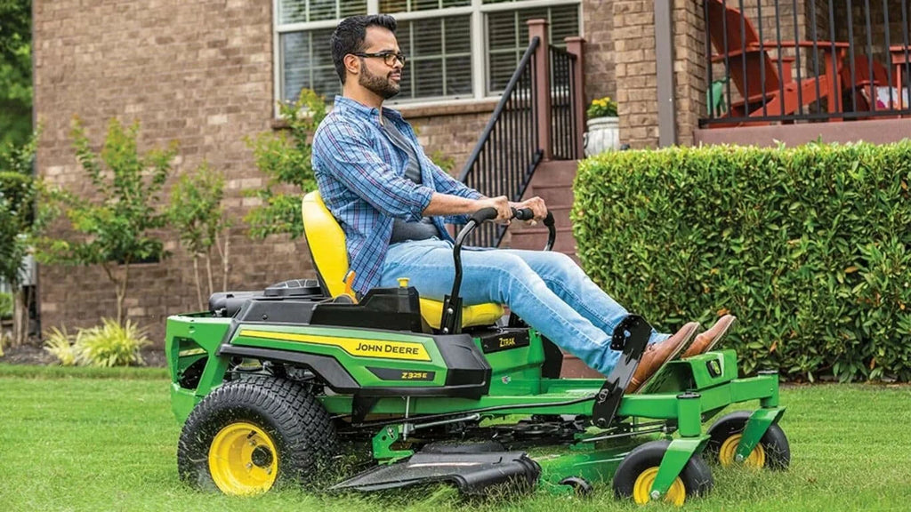 Z325E ZTrak™ Mower with 48-in. Decks