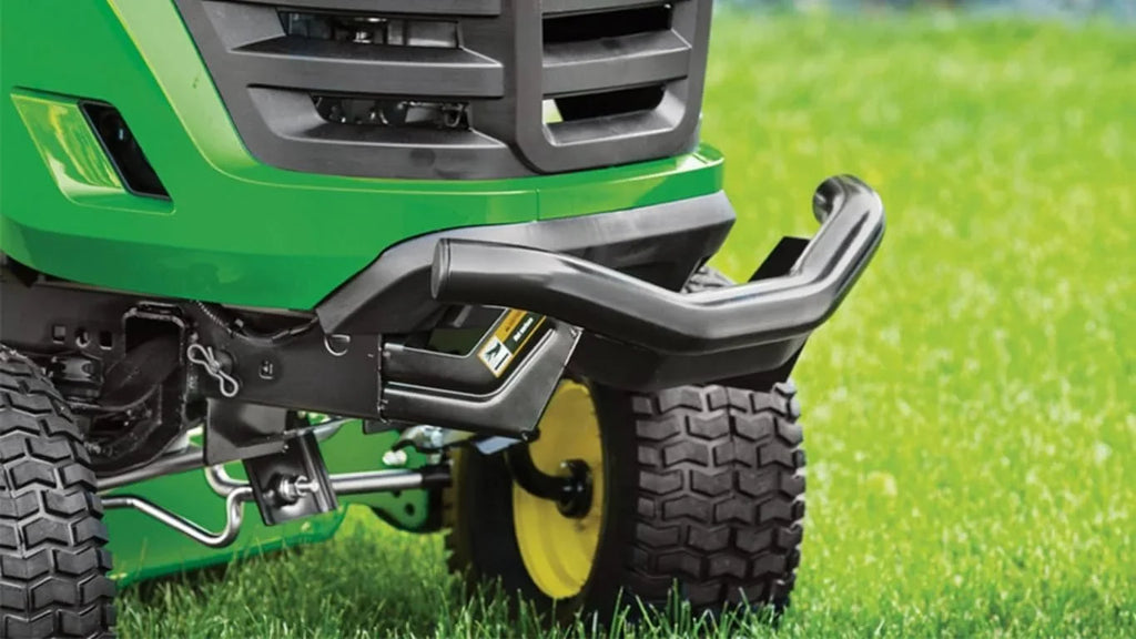 John Deere S130 Riding Lawn Mowers
