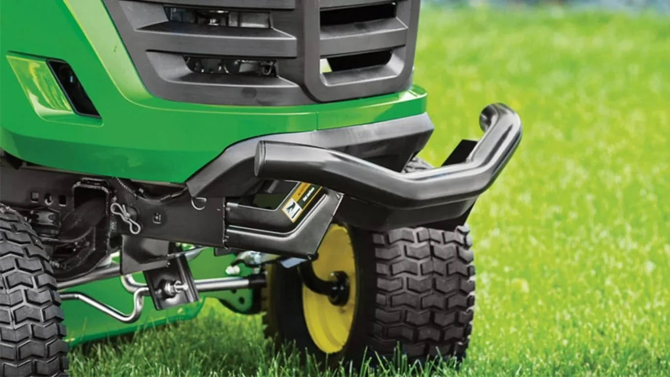 John Deere S130 Riding Lawn Mowers
